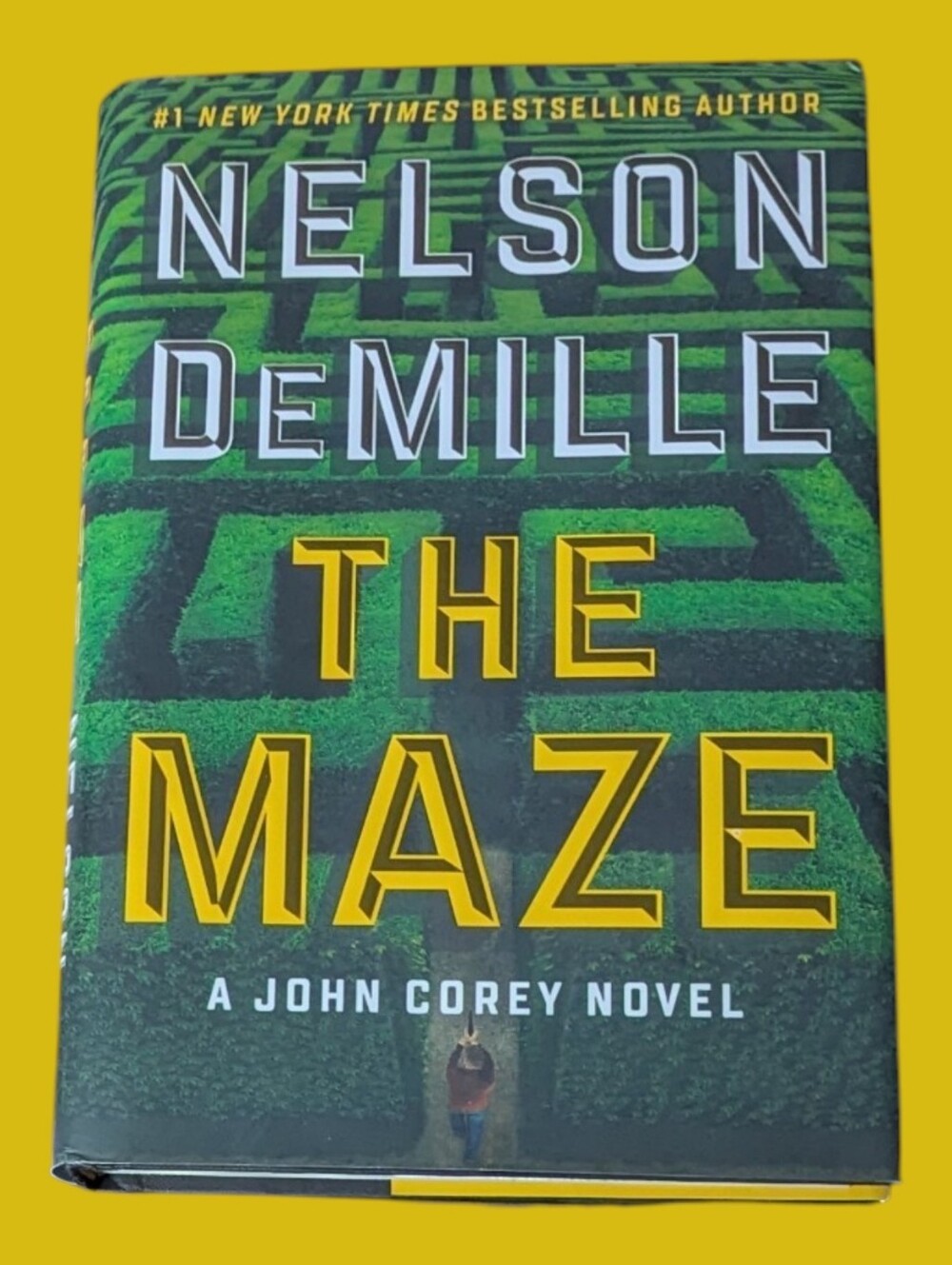 The Maze -- Nelson DeMille Hardcover Detective John Corey